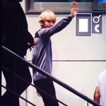 [백현] 배켠이가신은<b>신발</b>