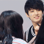 [방탄소년단] 꾹이 <b>닭발</b>도 먹는구나..ㅋㅋㅋ