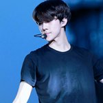 [EXO] 까망티 한장만입어도 빛나는후닝