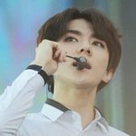 [EXO] 후니 <b>콧대</b> 개쩌로T.T