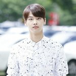 <b>폭염</b>속 출근하는 아이돌 사복