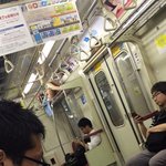 평화로운 성진국의 지하철 풍경