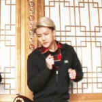 [EXO] 정신<b>수양</b>받으러갔지만 흥이넘쳐