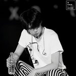 [EXO] <b>무대인사</b> 당첨된 애들 추반해줘