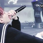 [방탄소년단] 왜 윤기 허벅지 <b>한</b> 줌?