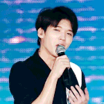[인피니트] 애들 콘서트에서 <b>셀카</b>