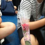 [인피니트] 명수한테<b>장미</b>받았어ㅎㅎㅇ