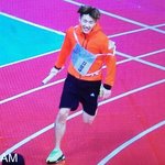 [방탄소년단] 아육대 후기보던 인슾인데