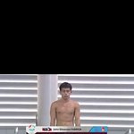 상상의 <b>나래</b>를 펼치게 된다