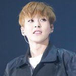 [EXO] 지금왔는데 시우민 뭔 일 있었구나 