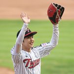 [EXO] 오늘 기사사진 왜 이래;