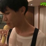 [방탄소년단] 가끔보면 김태형보다 전정국이 더 <b>특이</b>한거같음