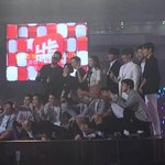 [EXO] 단체<b>사진</b> 찍었대