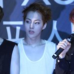 [EXO] 시우민 역대급으로 <b>눈썹</b> 얇았을때ㅎㄷㄷ