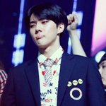 [EXO] 미리경고할려다가.. 설마설마했<b>더닝</b>o((>ω< ))o