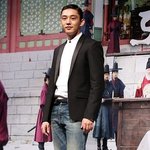 '<b>사도세자</b>'  유아인, 한복말고 수트핏은??
