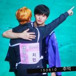 [방탄소년단] <b>찜</b>니안고있는분
