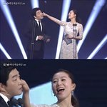 [드루와] 거의 <b>민낯</b>으로 다니는 김희애