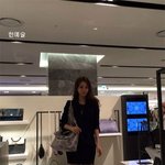 믿기지 않는 연예인 <b>실물사진</b>