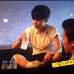 [EXO] 맏형즈가 이정돈데 무슨 아저씨
