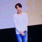 [EXO] 애들 <b>무인</b> 왜 한명씩다녀?