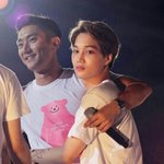 [EXO] 이짤 제목이