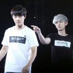 [EXO] 툭치고 아닌척
