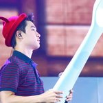 [EXO] 지보다 더 큰 <b>포크</b>들고 아장아장