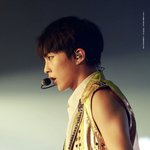 [EXO] 엘도라도 슈 <b>옆태</b>