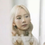 [EXO] <b>존예여신</b> 함부로 붙이지 마실게여