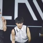 [시우민] 슈티플보이 <b>홍콩</b>엑기스영상 떴다!(시우민)