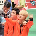 [EXO] 준며<b>니뒤</b>에 일반인인줄...