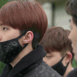 [EXO] 오줌인척 존나 하고싶은데 힘드냐