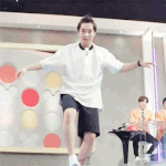 [EXO] 김민석 또 양손<b>동기</b>화된거 봤냐??