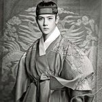 [EXO] 세훈이는 <b>황제</b>역이 잘 어울리지