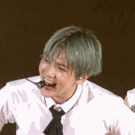 [백현] 일본  굉장히 더윘나봐?