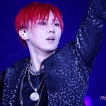 [EXO] <b>무대</b>에서 피흘리는 <b>아이돌</b> ㄷㄷㄷ