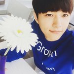 <b>안구</b> 정화되는 男아이돌 셀카