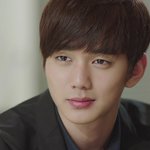 남자 속쌍꺼풀 vs <b>무쌍</b>