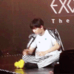 [시우민] 태양이 밤하늘의 달빛을 가려도