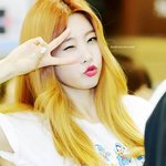 [EXO] 팬한테 애교<b>부리</b>는 쏘지이이