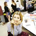헤어롤 <b>장착</b>한 女아이돌 셀카