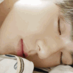 [EXO] 아직 넌 그대로 여기 <b>남아</b>있어