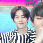 [EXO] 작은 떨림이 <b>내</b> <b>몸</b>에 샘솟아