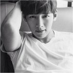 [모든팬덤] 대륙을 흔든 <b>심</b>쿵 비주얼 남배우(<b>심</b><b>멎</b>주의)