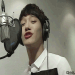 [EXO] 종대 <b>입술</b>만 보이는 짤