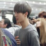 [EXO] 뜬금인데 세훈이 진짜 잘 컸지 않냐