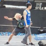 [백현] 아래 <b>레이</b>형한테장난치는 백현