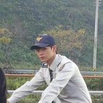 [드루와] 육성재 경찰<b>제복</b>
