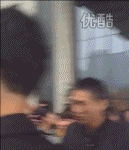 [EXO] 경호원한테 붙잡힌 민석이 ㅈㄴ<b>귀엽</b>